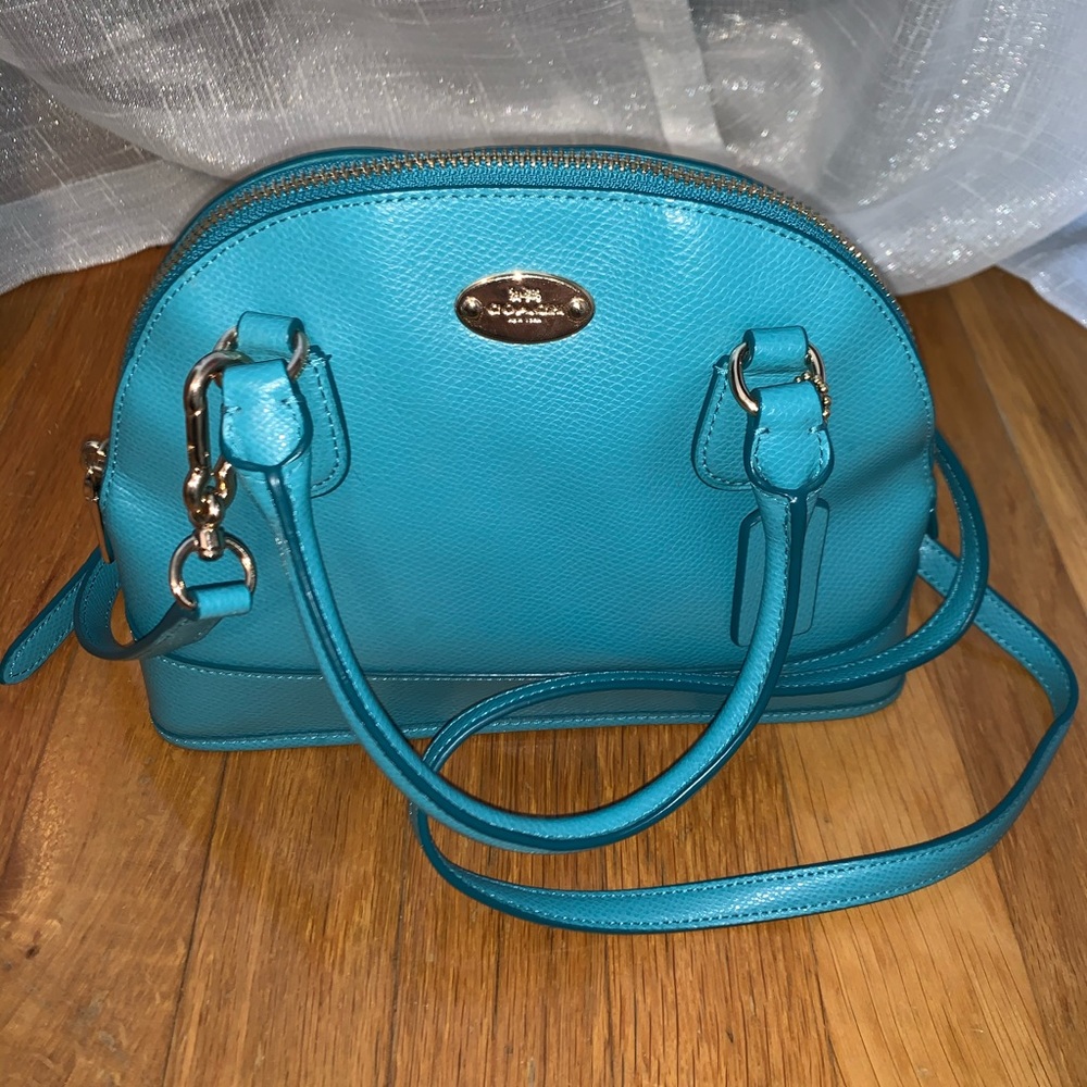 NWOT!!! Coach crossbody purse! Opened to offers!